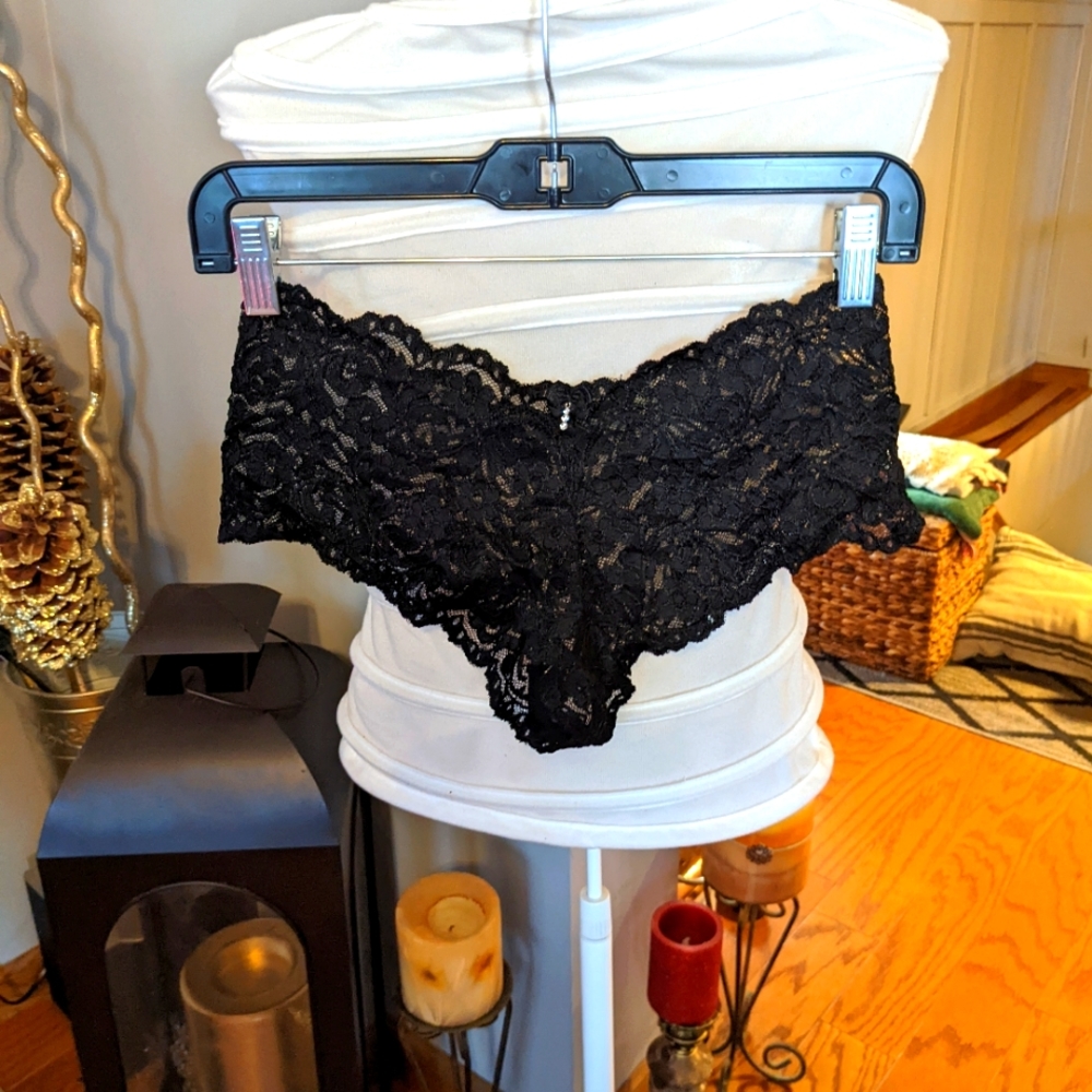 Women's VS Panty   5 for $25